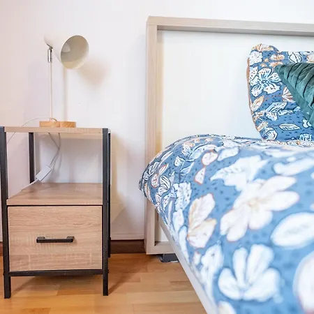 Harmony France & Suisse Apartment